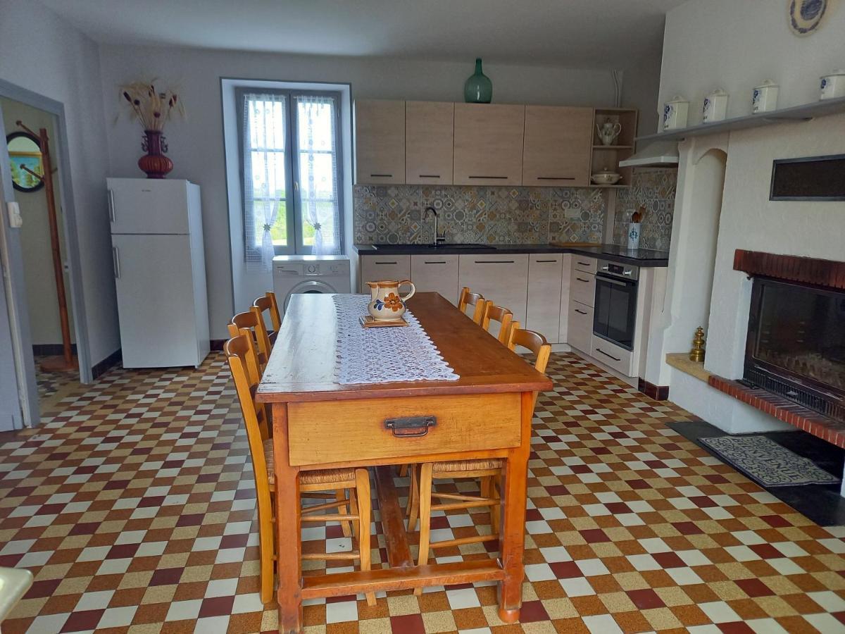 Gite De Bazeille Saint-Avit-Senieur Exterior photo